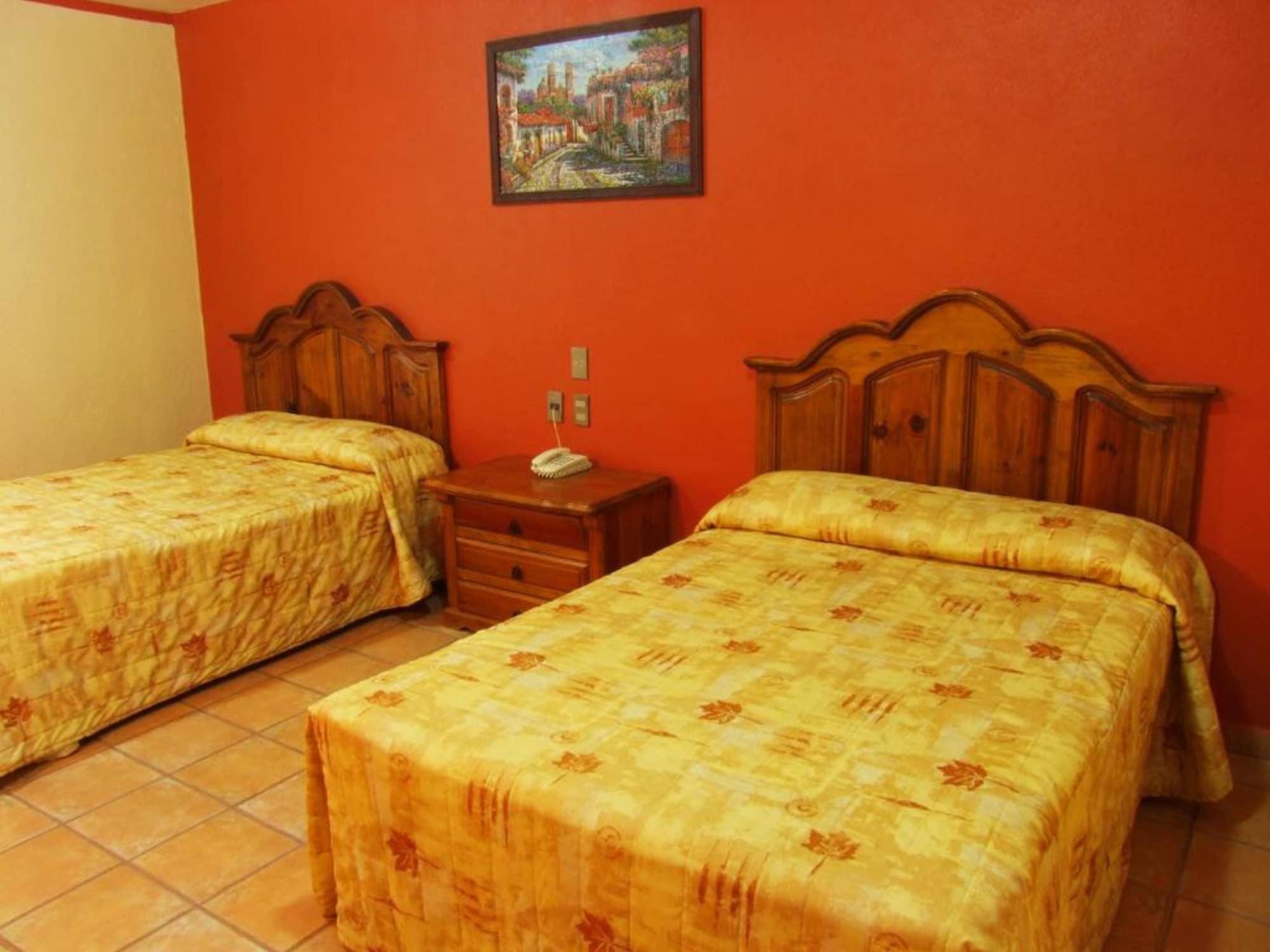 Hotel Oaxaca Dorado, Oaxaca Экстерьер фото