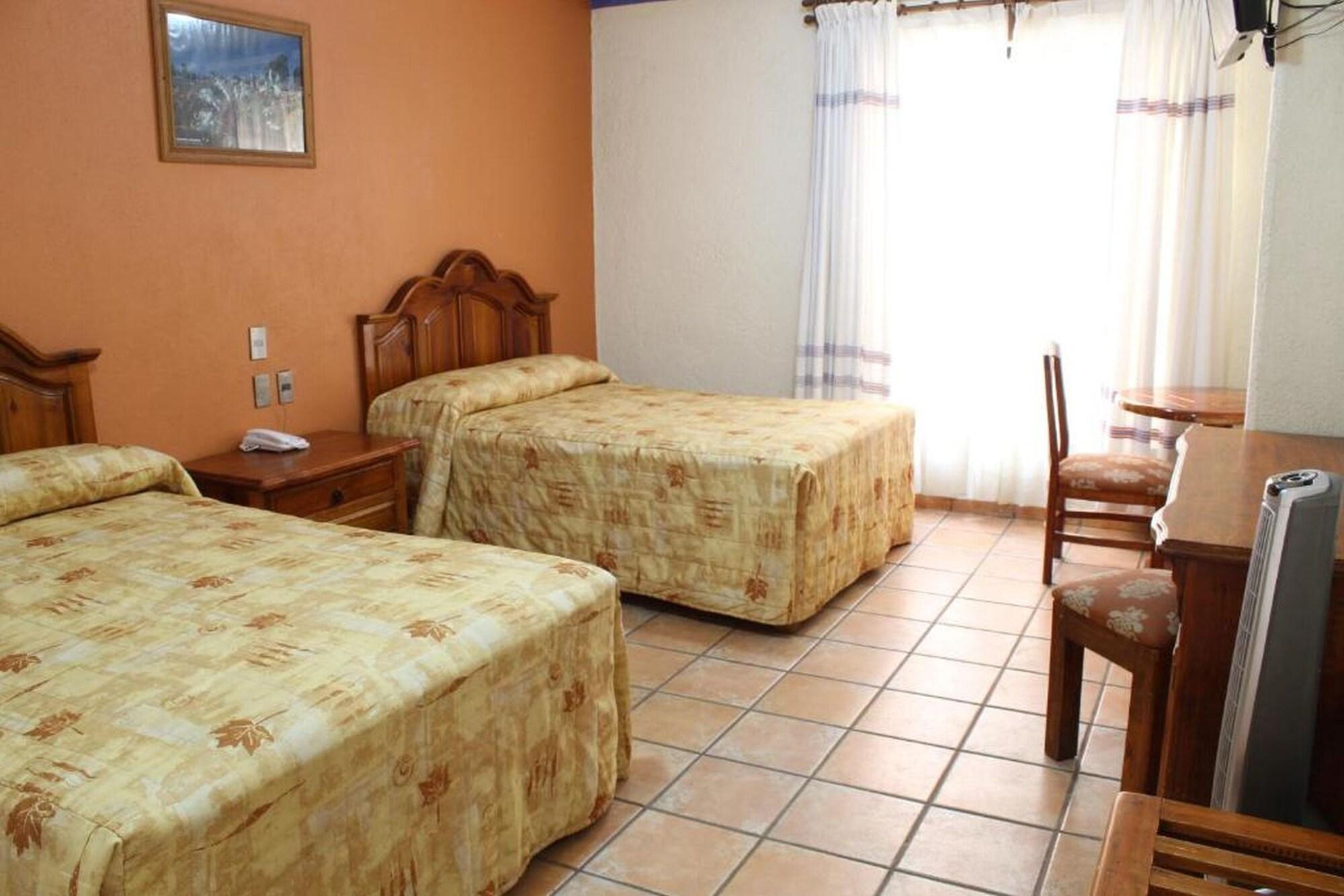 Hotel Oaxaca Dorado, Oaxaca Экстерьер фото