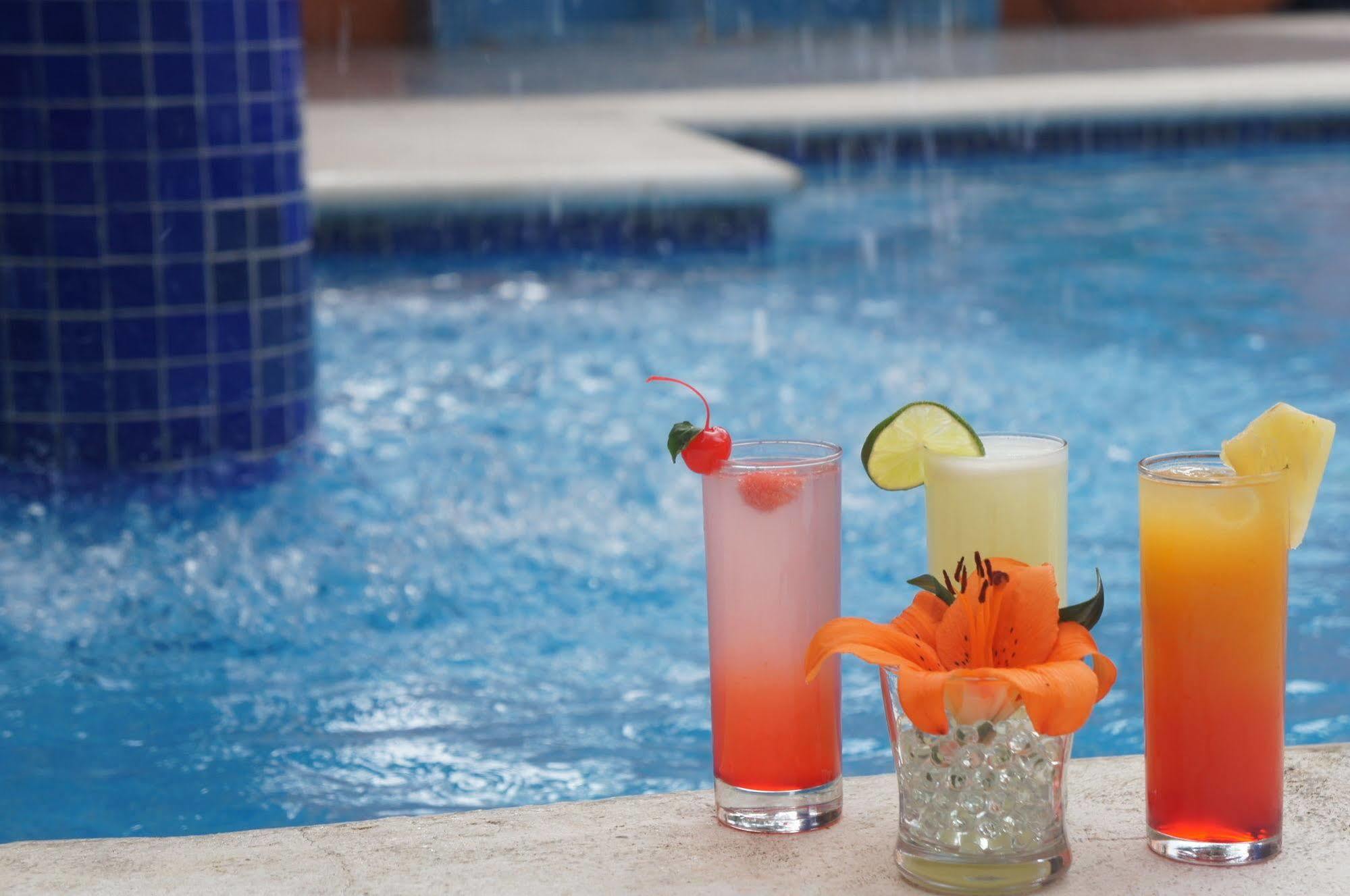 Hotel Oaxaca Dorado, Oaxaca Экстерьер фото